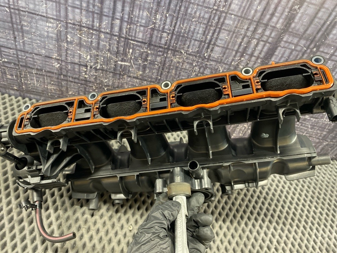 Коллектор впускной, 9030 рублей, Красноярск