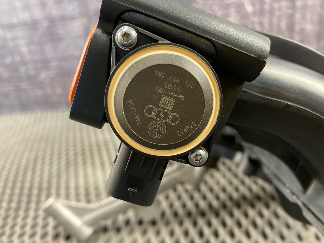 Коллектор впускной, 9030 рублей, Красноярск