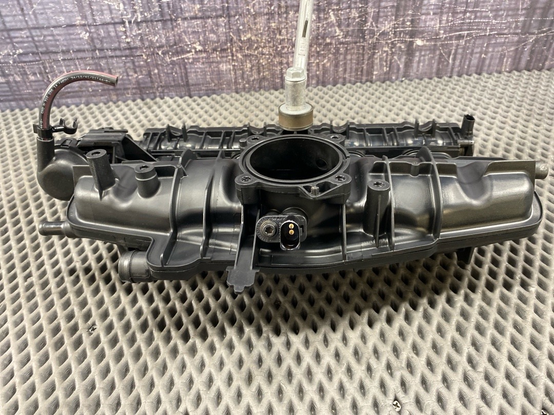 Коллектор впускной, 9030 рублей, Красноярск