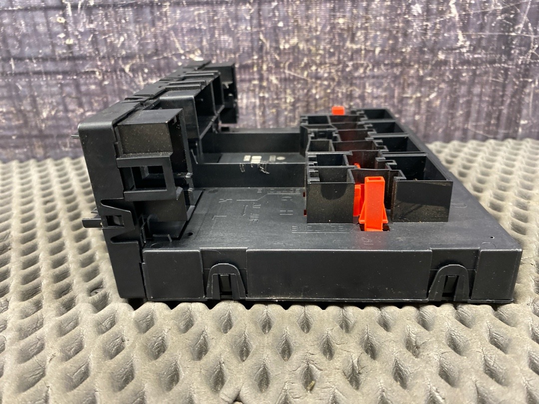 Блок управления бортовой сети, 2729 рублей, Красноярск