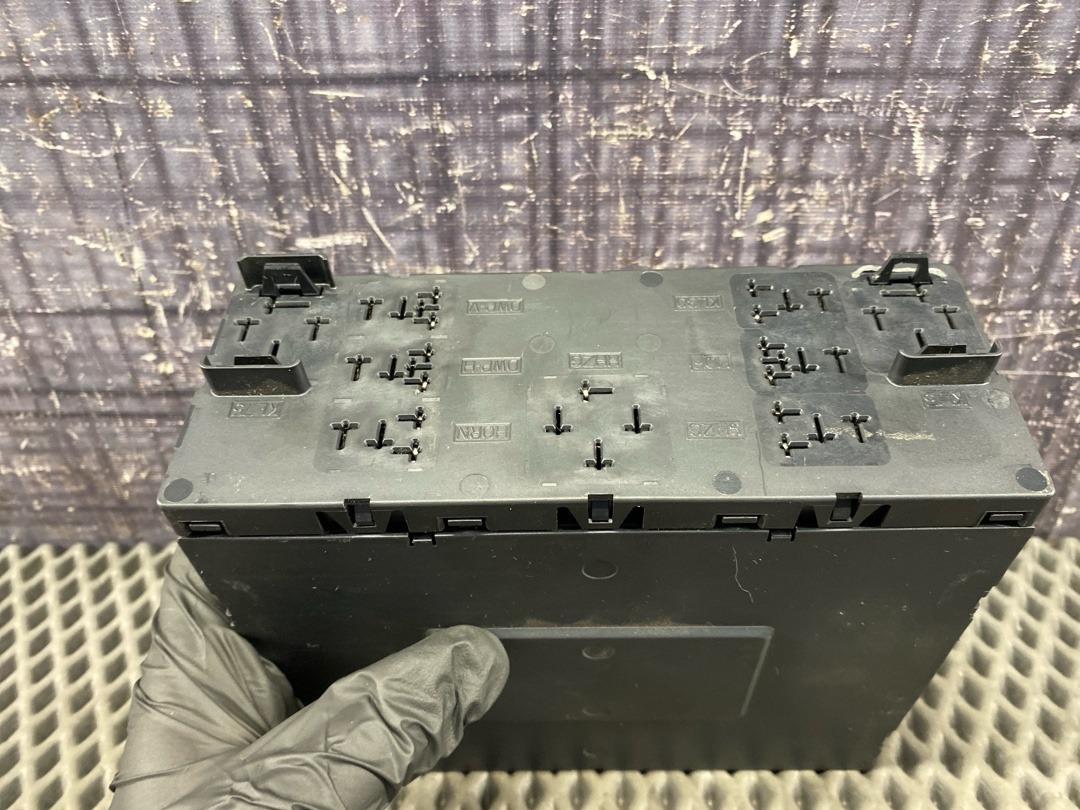 Блок управления бортовой сети, 2729 рублей, Красноярск