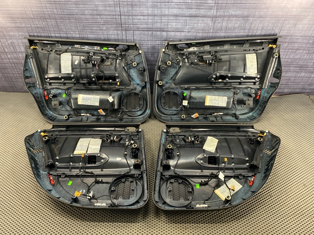 Комплект обшивок дверей, 7360 рублей, Красноярск