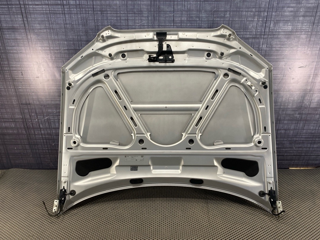 Капот, 14310 рублей, Красноярск