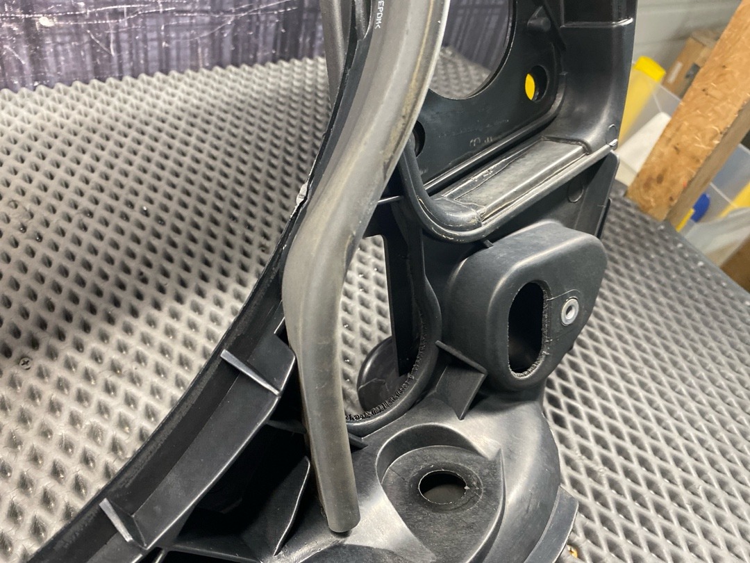 Рамка радиатора, 11320 рублей, Красноярск