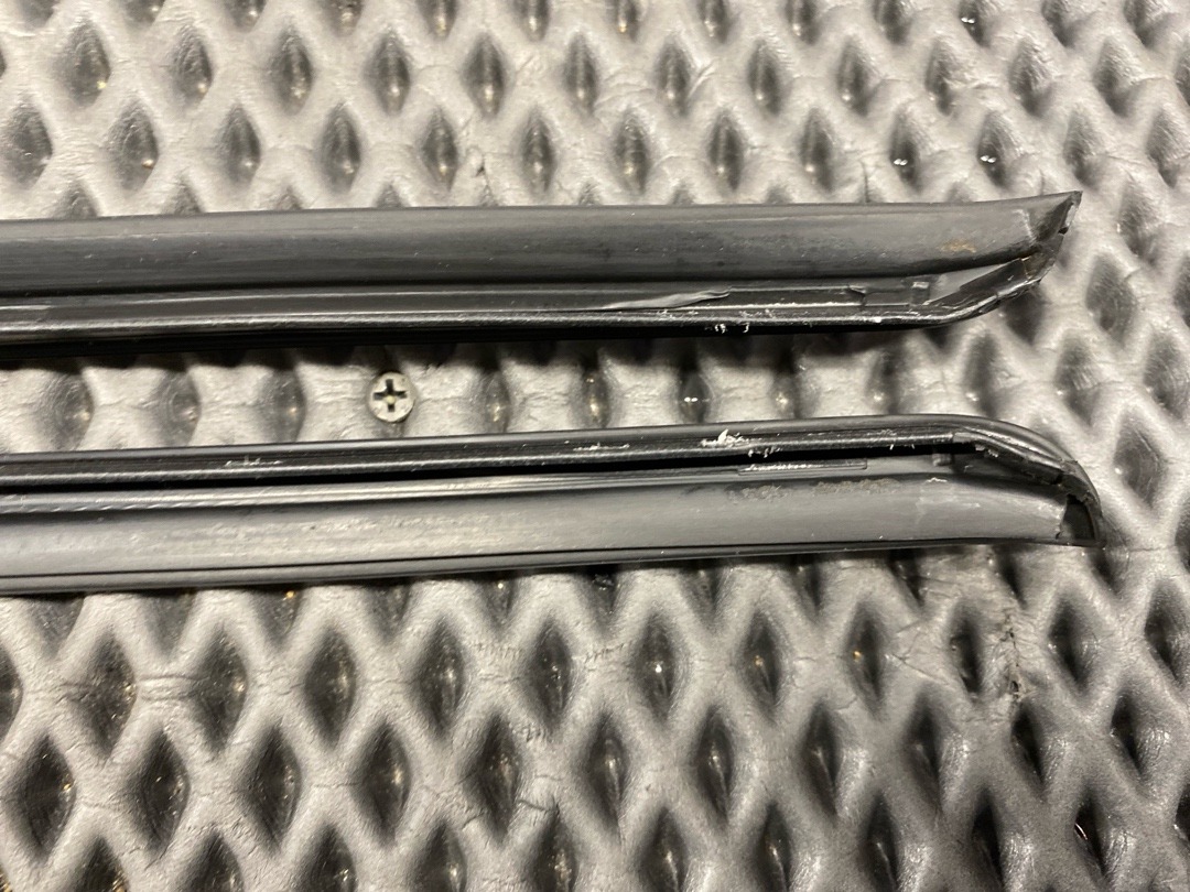 Молдинг лобового стекла, 1680 рублей, Красноярск