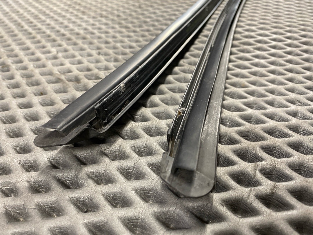 Молдинг лобового стекла, 1680 рублей, Красноярск