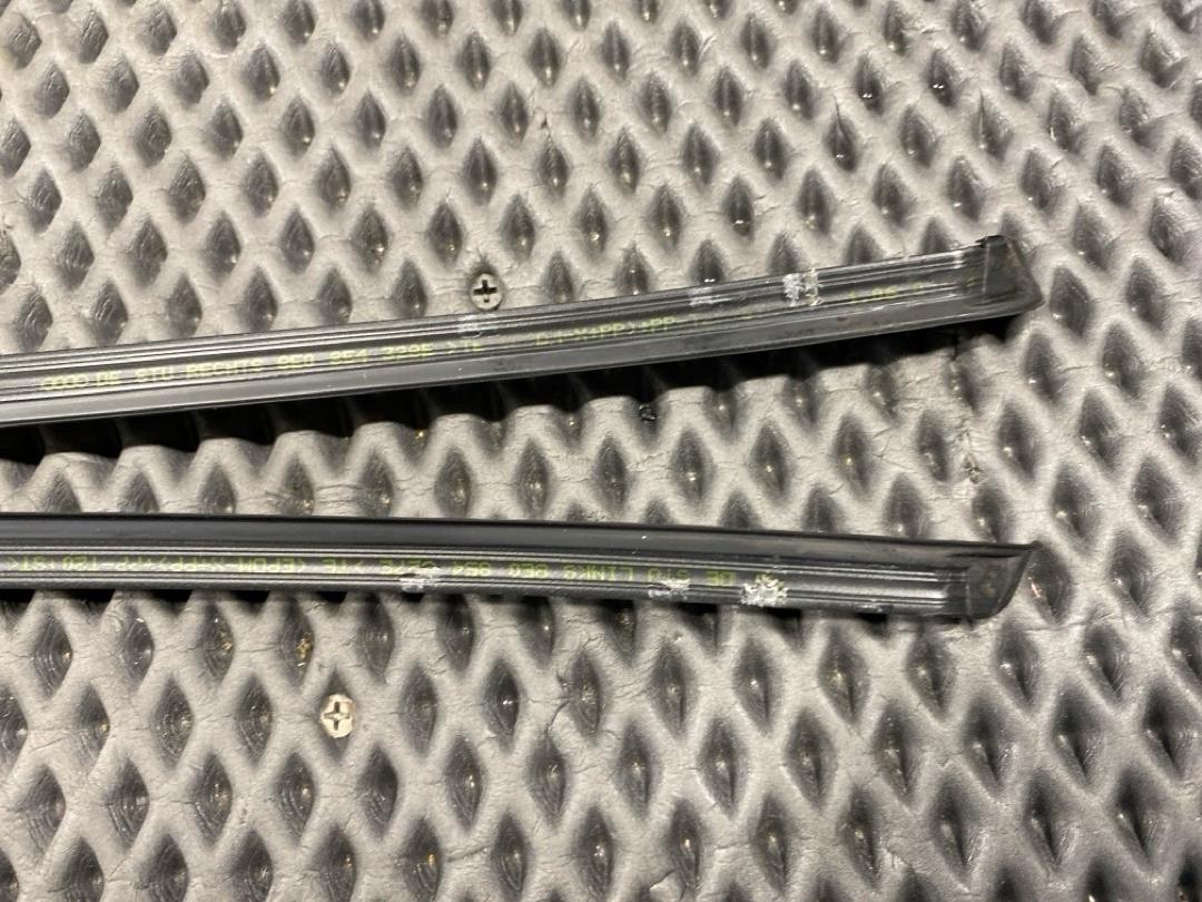 Молдинг лобового стекла, 1680 рублей, Красноярск