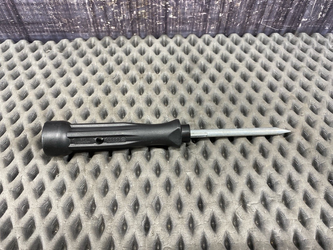 Отвертка, 720 рублей, Красноярск