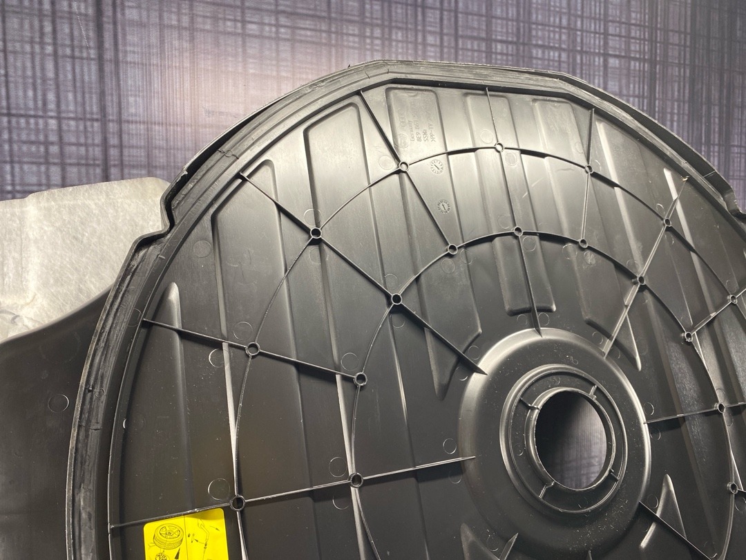 Ниша под запасное колесо, 1420 рублей, Красноярск