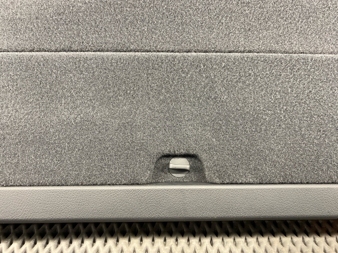 Обшивка крышки багажника, 2280 рублей, Красноярск