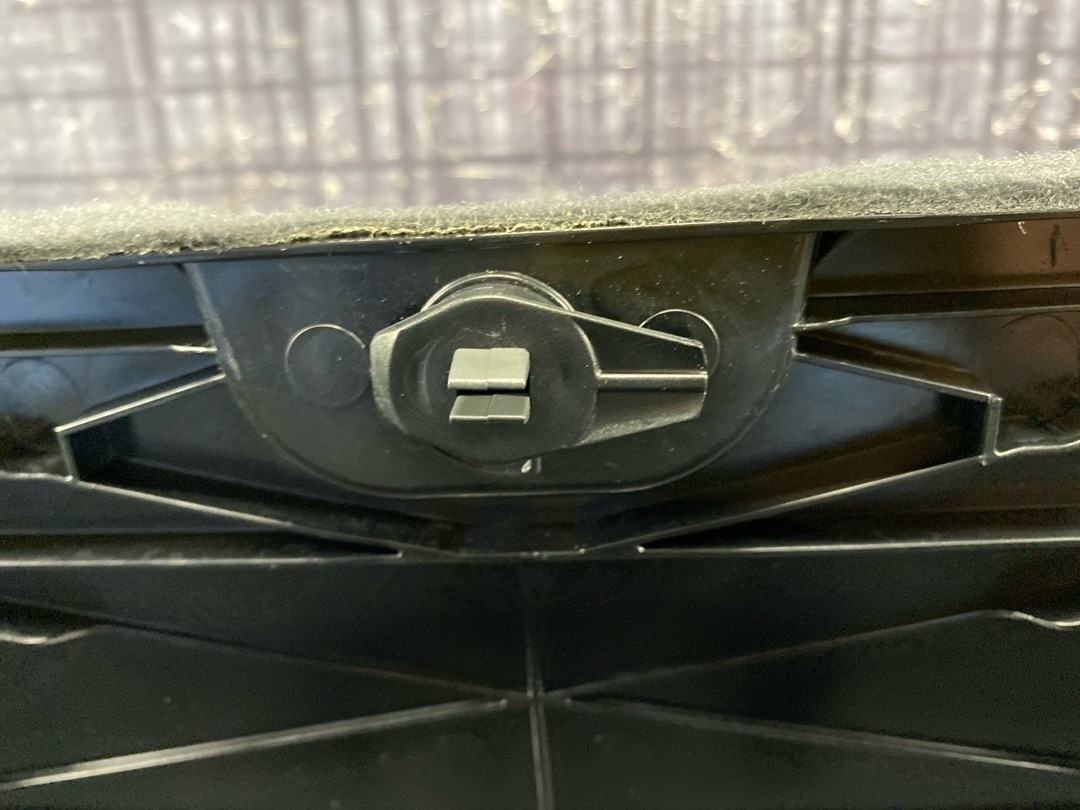 Обшивка крышки багажника, 2280 рублей, Красноярск