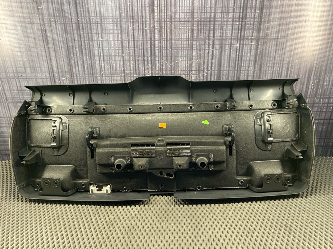 Обшивка крышки багажника, 2280 рублей, Красноярск