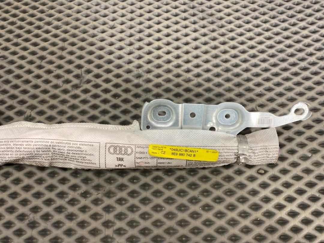 Подушка безопасности, 1060 рублей, Красноярск