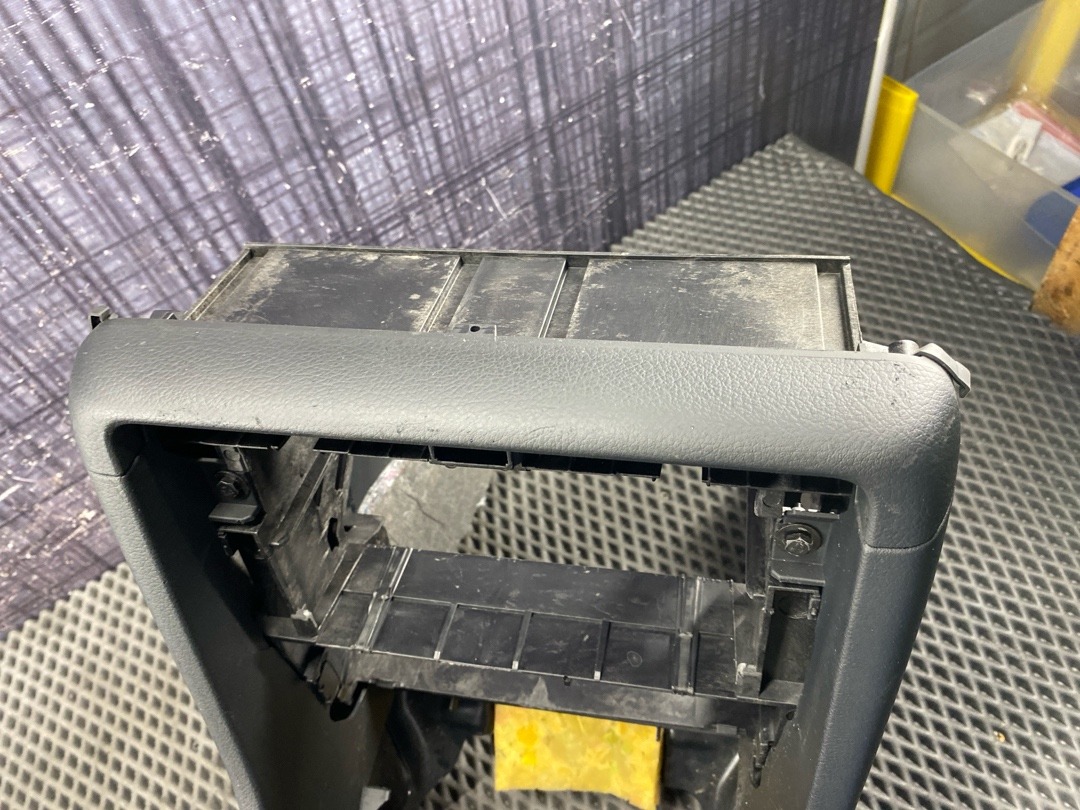 Центральная консоль, 9030 рублей, Красноярск