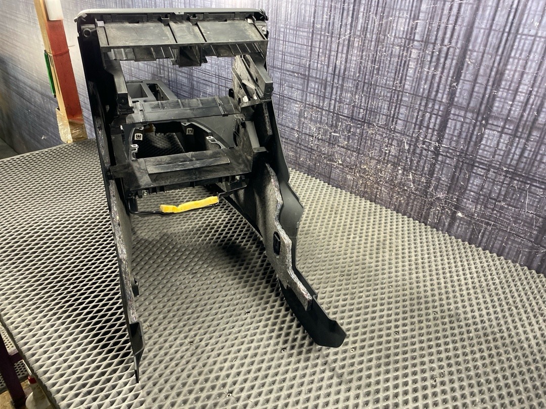 Центральная консоль, 9030 рублей, Красноярск