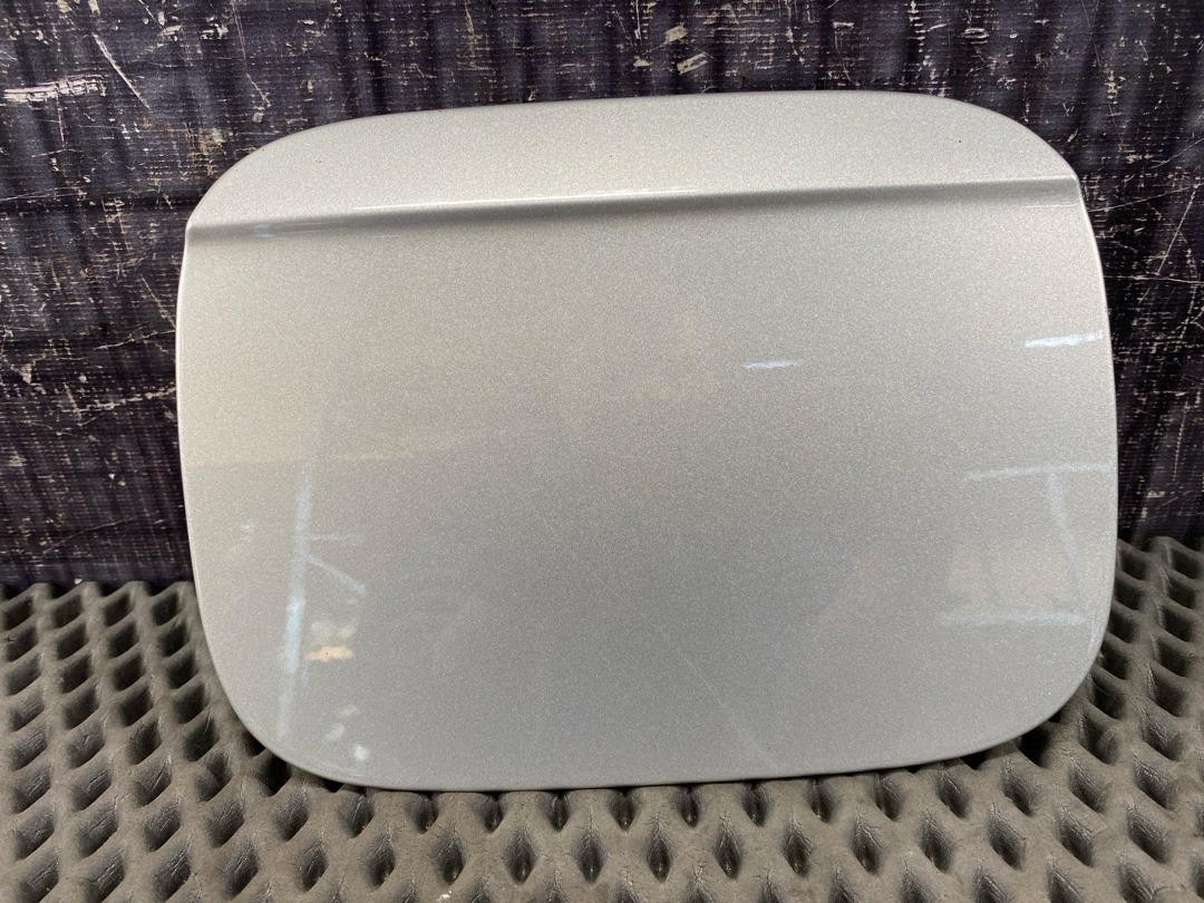 Лючок бензобака, 990 рублей, Красноярск