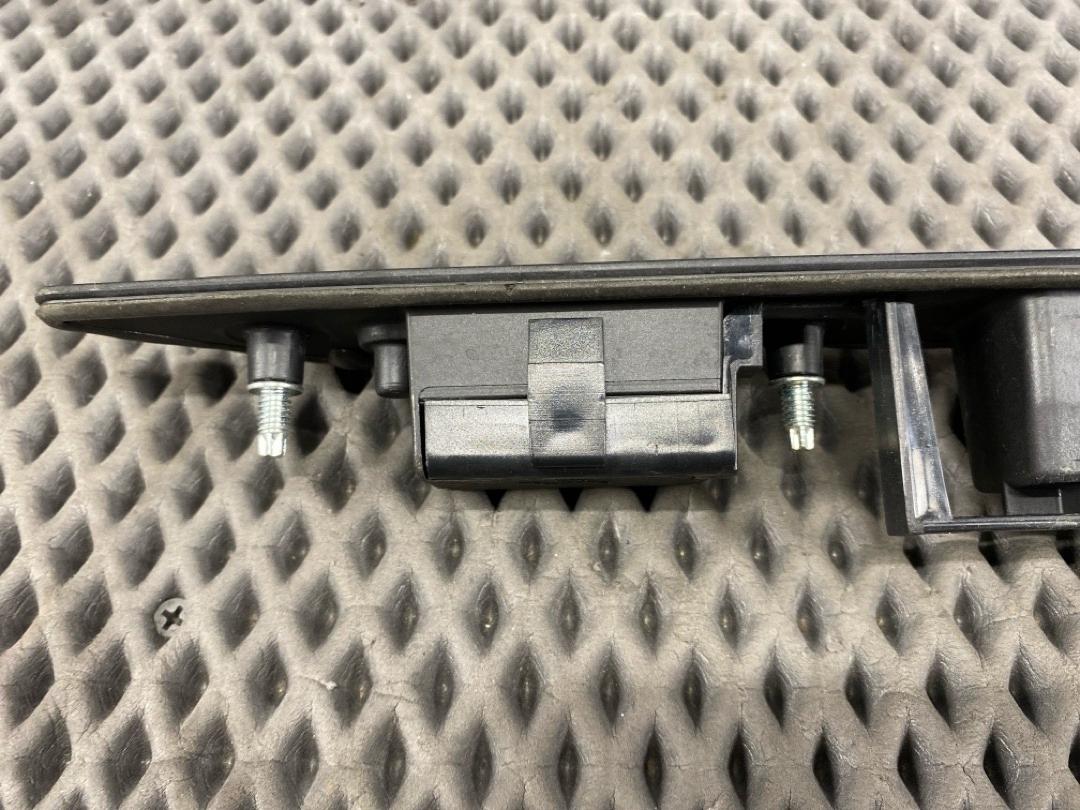 Кнопка открывания багажника, 3860 рублей, Красноярск