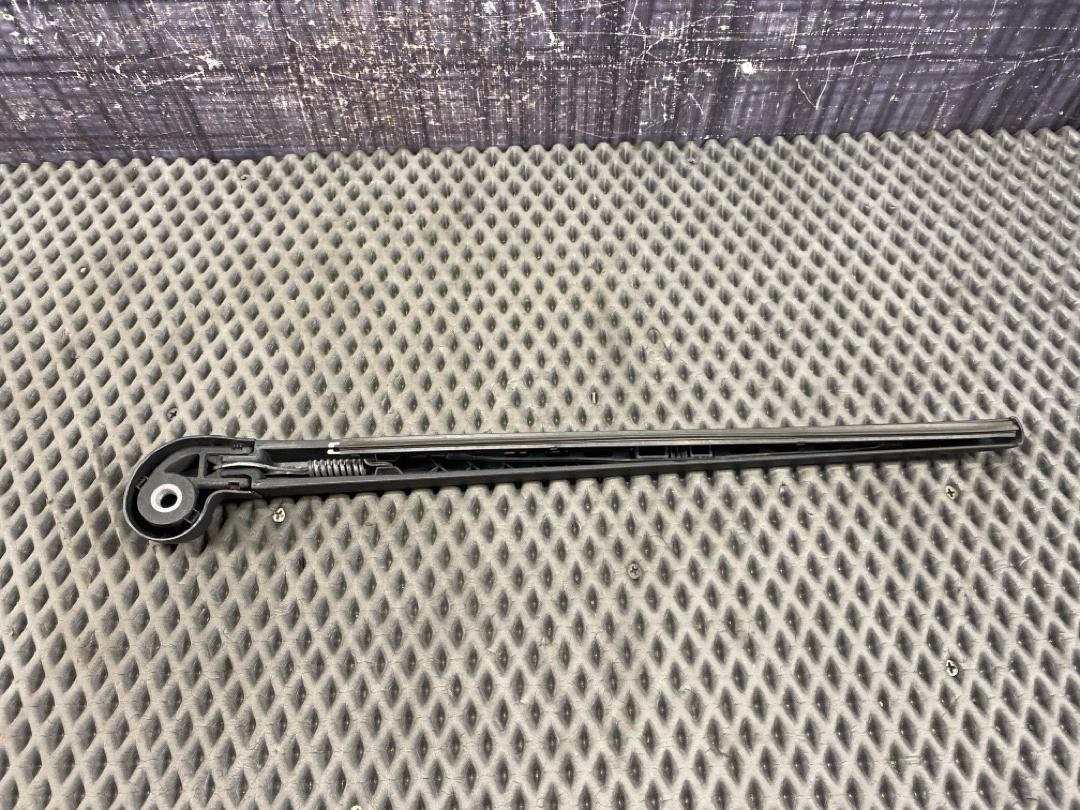 Дворник, 1710 рублей, Красноярск