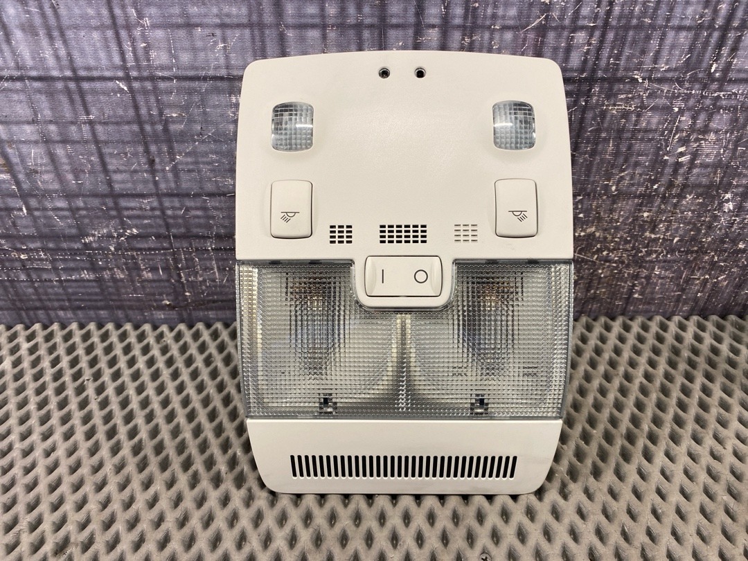 Плафон салона, 1420 рублей, Красноярск