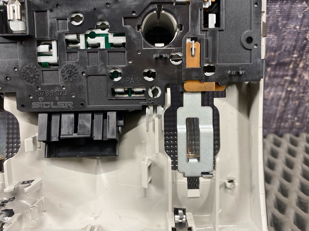 Плафон салона, 1420 рублей, Красноярск