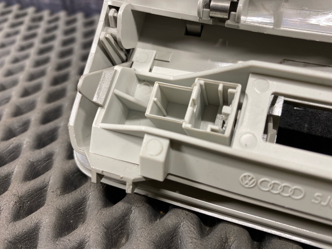 Плафон салона, 1420 рублей, Красноярск