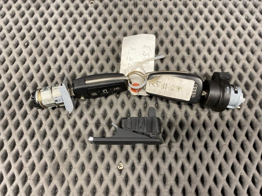 Комплект замков с ключом, 6890 рублей, Красноярск