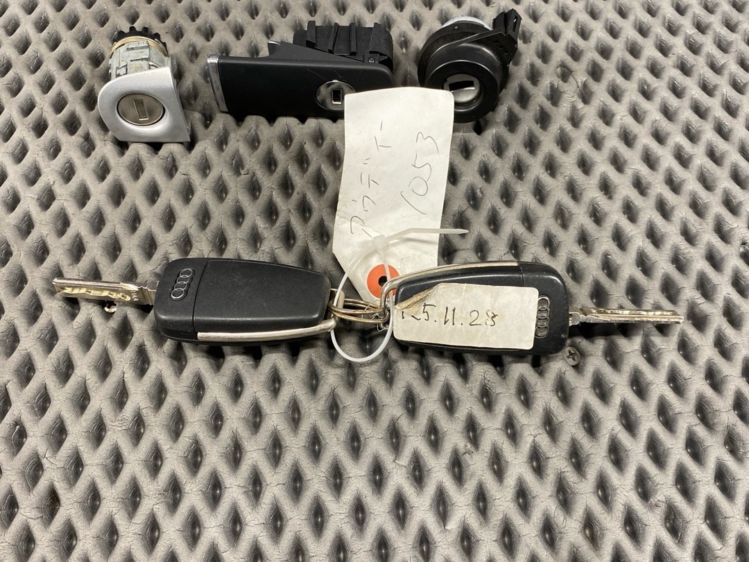 Комплект замков с ключом, 6890 рублей, Красноярск