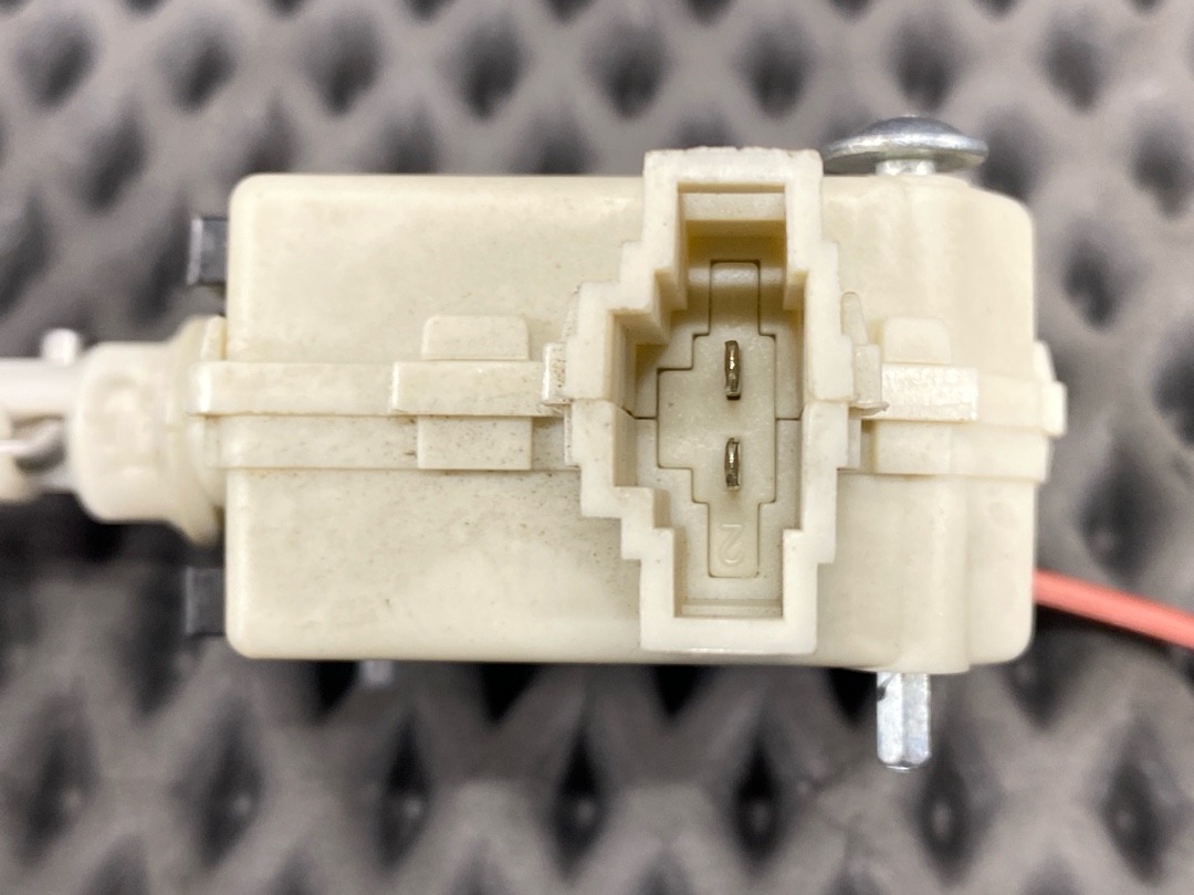 Замок лючка бензобака, 930 рублей, Красноярск