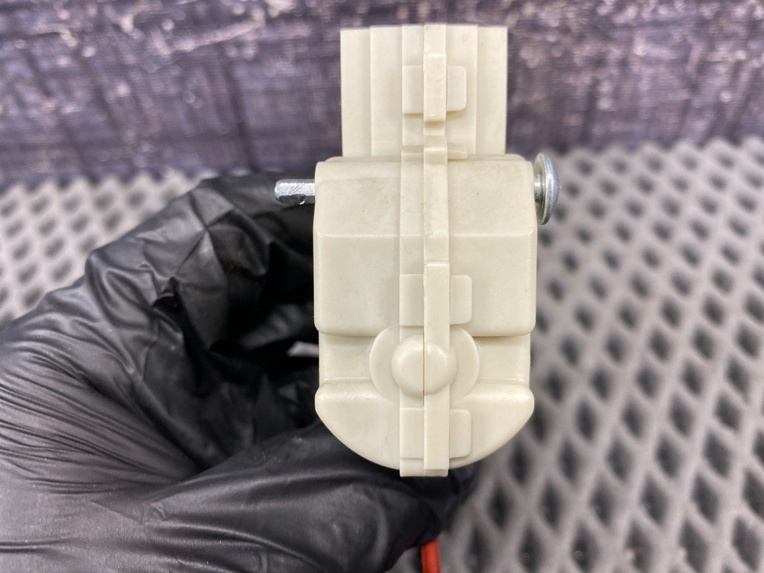 Замок лючка бензобака, 930 рублей, Красноярск