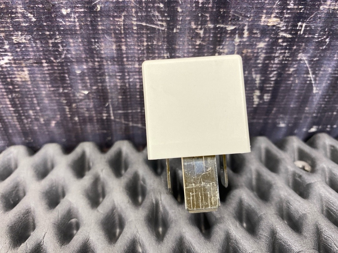 Реле, 640 рублей, Красноярск