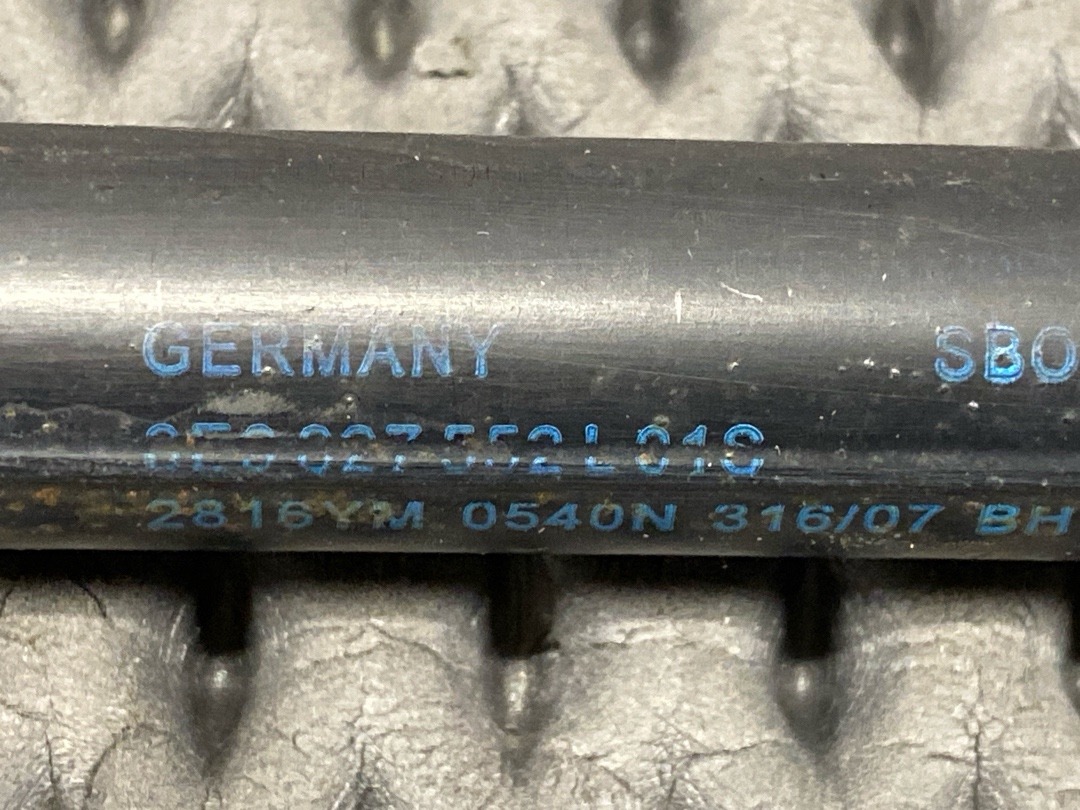 Амортизатор багажника, 650 рублей, Красноярск