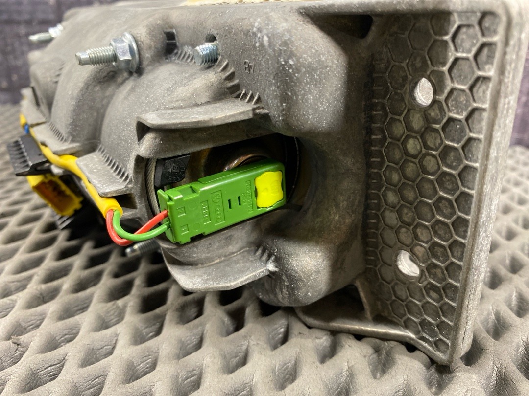 Подушка безопасности, 1620 рублей, Красноярск