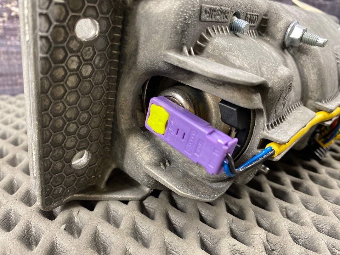 Подушка безопасности, 1620 рублей, Красноярск