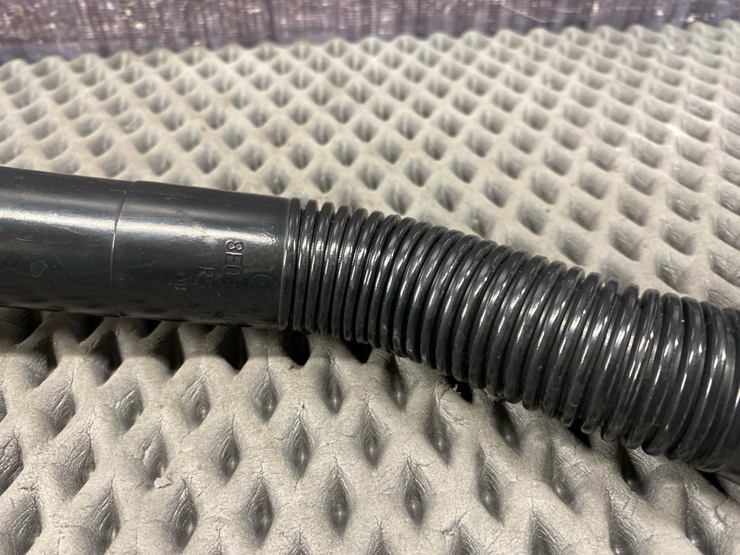 Шланг вентиляции, 1030 рублей, Красноярск