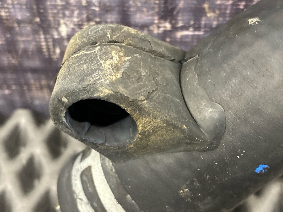 Шланг системы охлаждения, 940 рублей, Красноярск