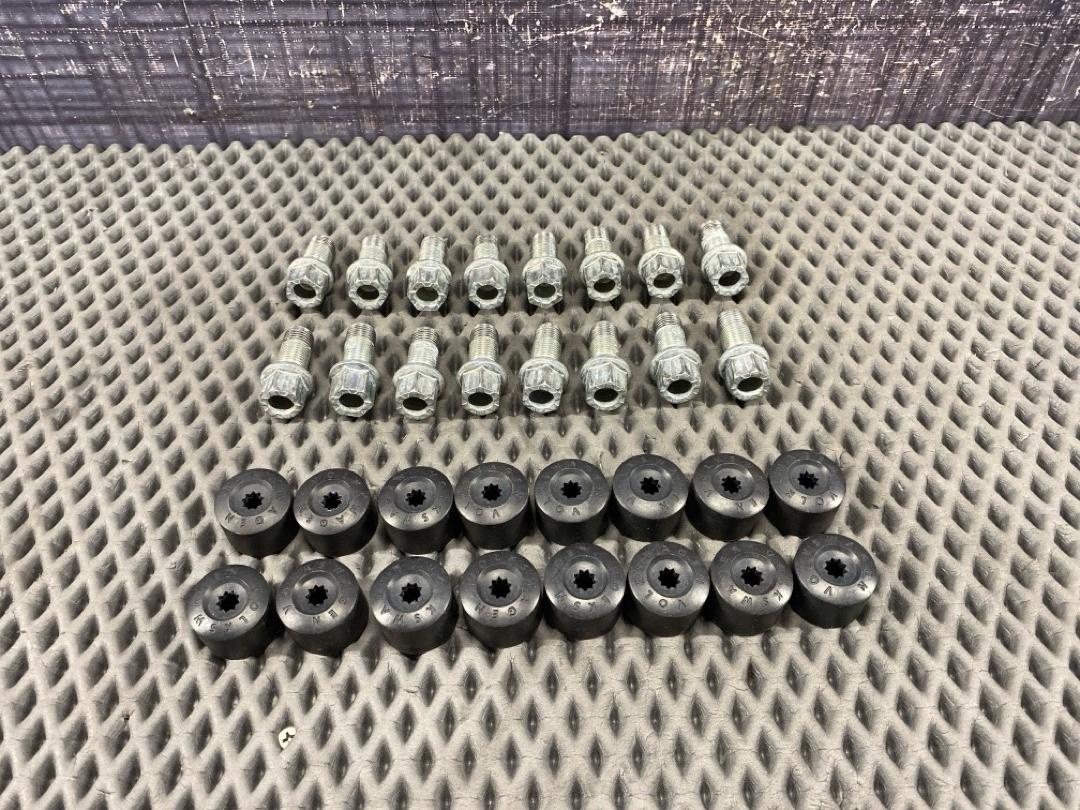 Комплект колесных болтов, 3210 рублей, Красноярск