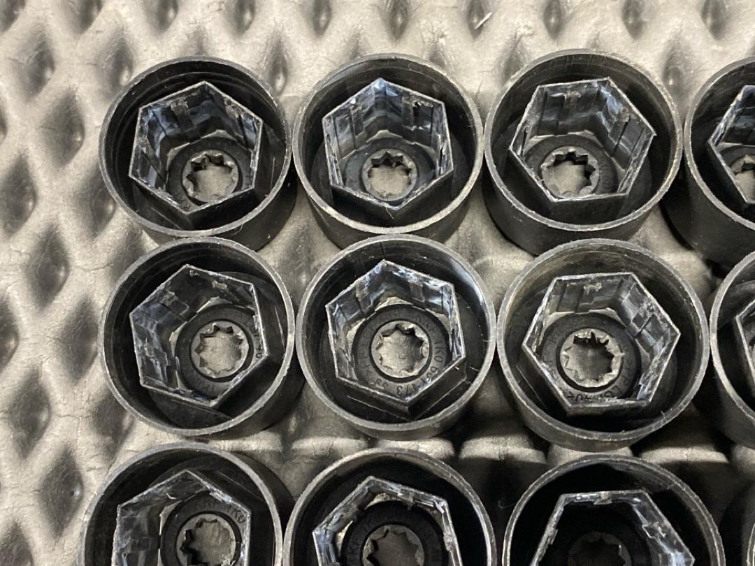 Комплект колесных болтов, 3210 рублей, Красноярск