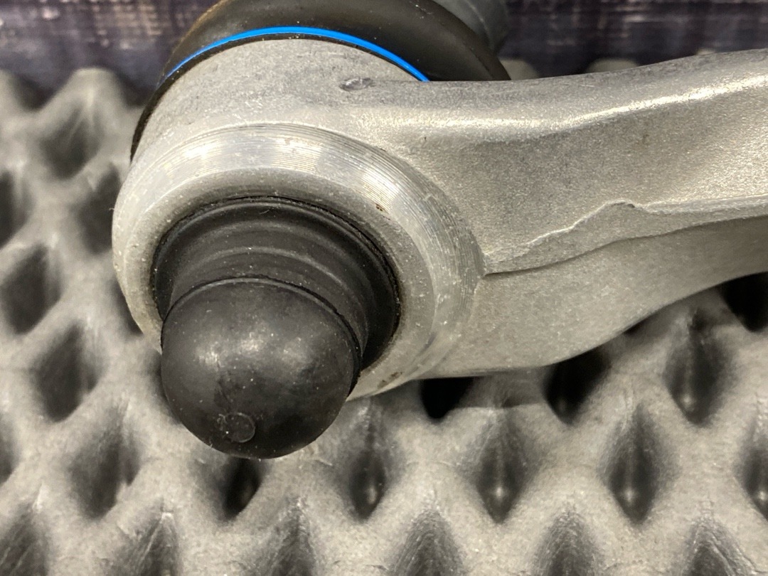 Рычаг подвески, 2140 рублей, Красноярск