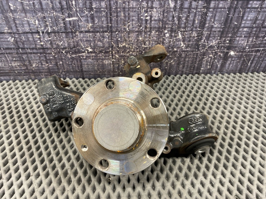 Поворотный кулак, 4080 рублей, Красноярск