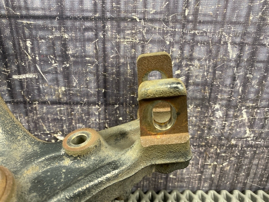 Поворотный кулак, 4080 рублей, Красноярск