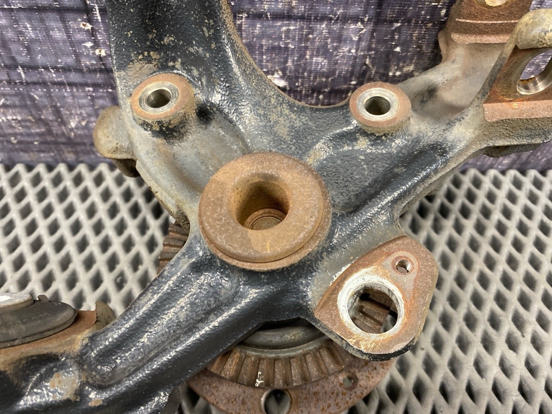 Поворотный кулак, 4080 рублей, Красноярск