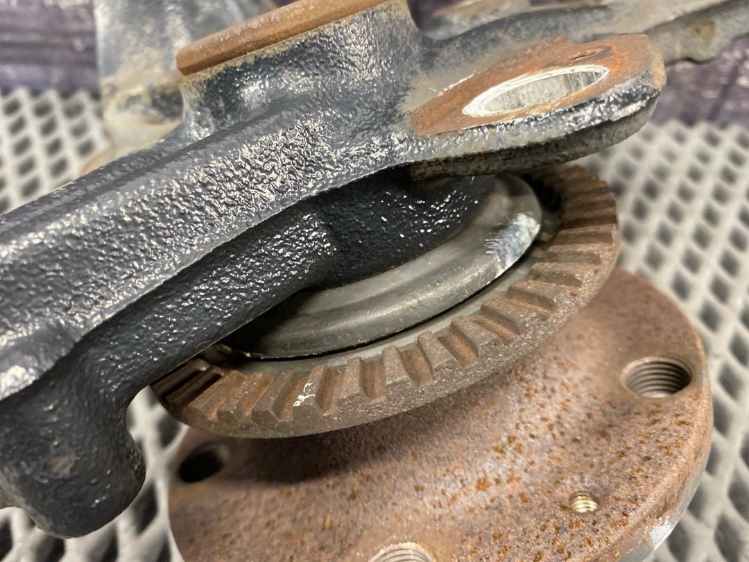 Поворотный кулак, 4080 рублей, Красноярск