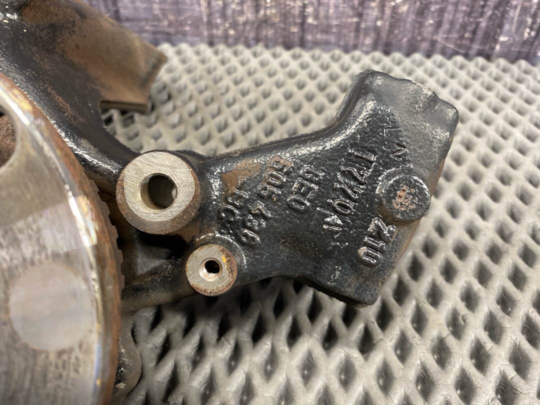 Поворотный кулак, 4080 рублей, Красноярск