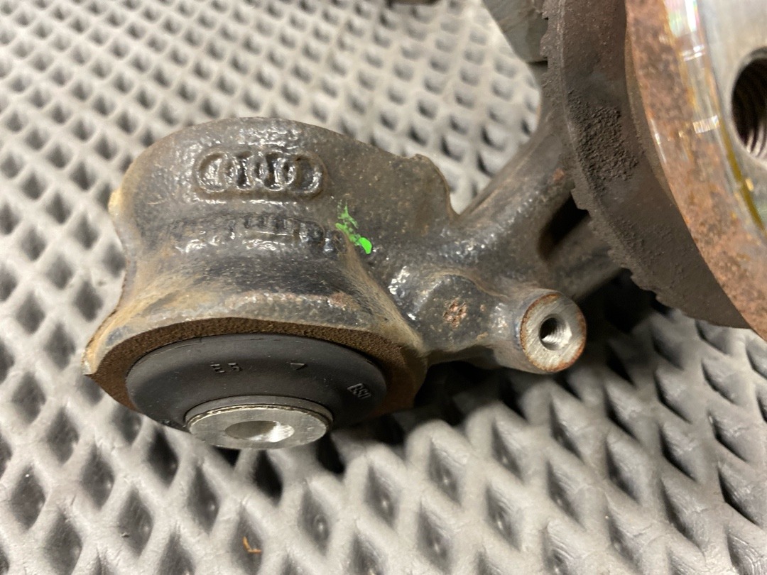 Поворотный кулак, 4080 рублей, Красноярск