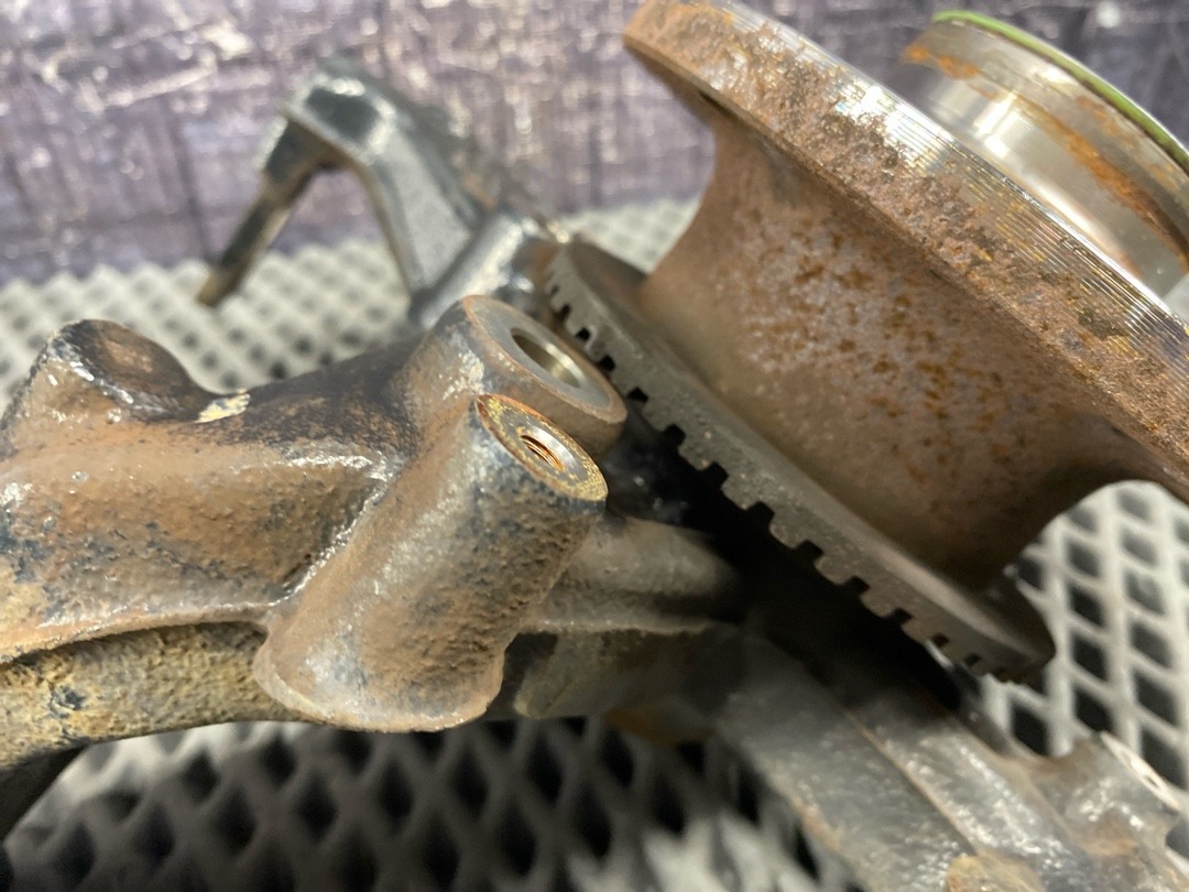 Поворотный кулак, 4080 рублей, Красноярск