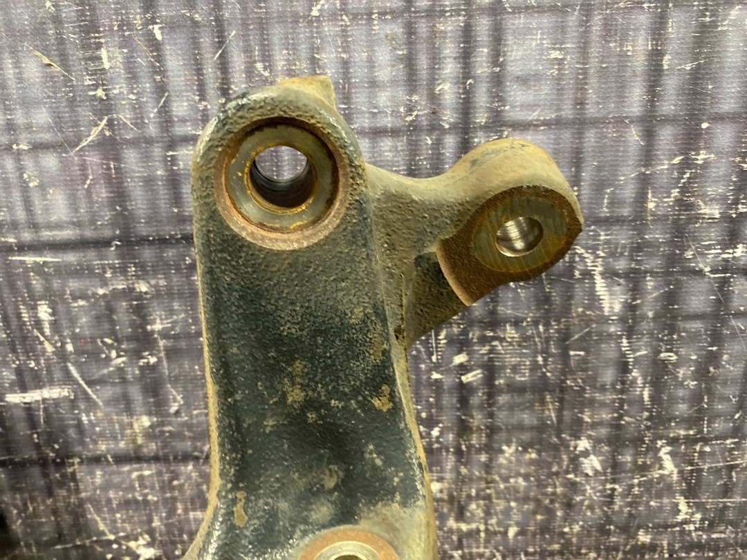 Поворотный кулак, 4080 рублей, Красноярск