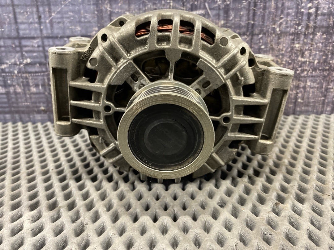 Генератор, 12930 рублей, Красноярск