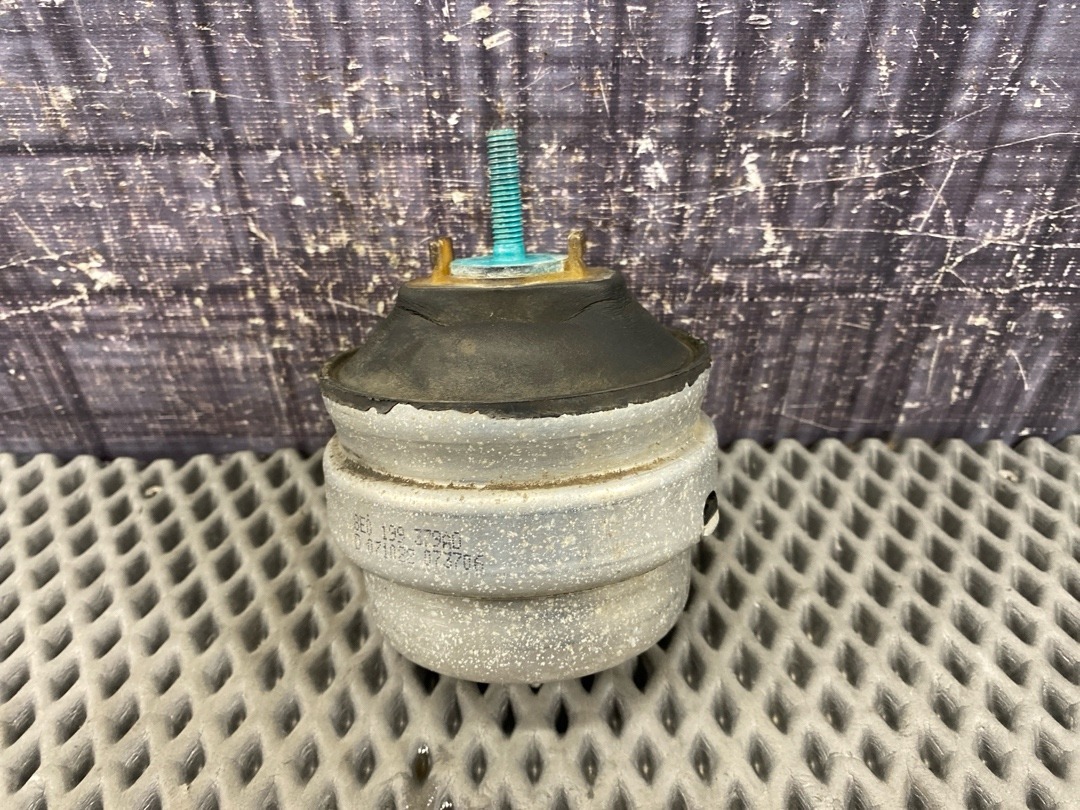 Подушка двигателя, 4240 рублей, Красноярск