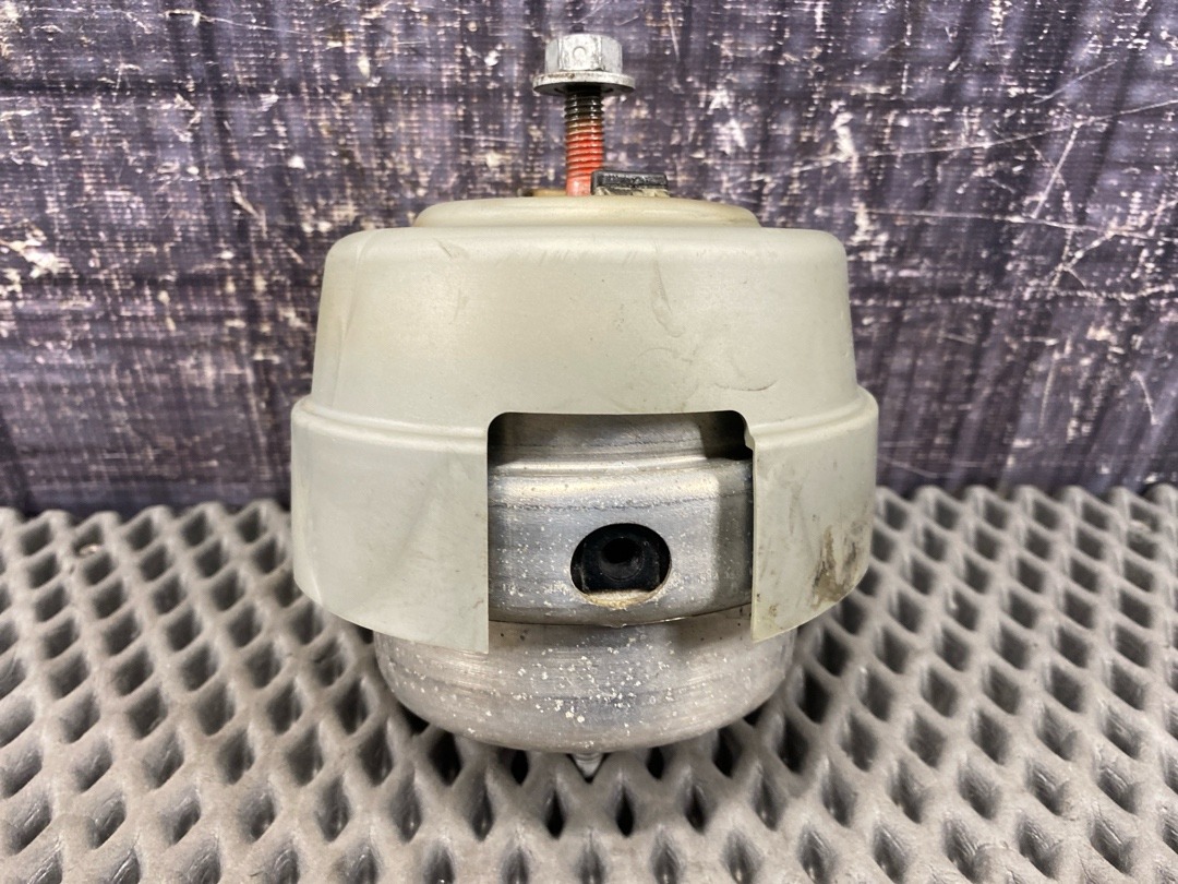 Подушка двигателя, 4240 рублей, Красноярск