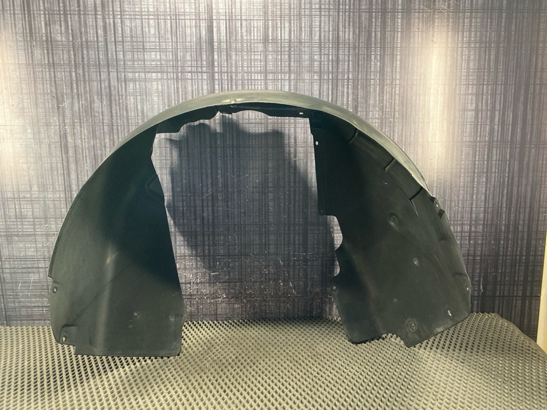 Подкрылок, 3770 рублей, Красноярск